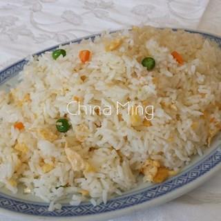 Arroz frito con huevo - Imagen 1