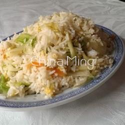 Arroz frito con verduras - Imagen 1