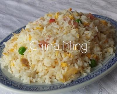 Arroz frito tres delicias - Imagen 1