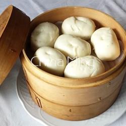 Lai Won Pao (Pan relleno de crema) - Imagen 1