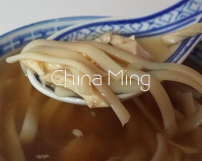 Sopa de tallarines con pollo - Imagen 2