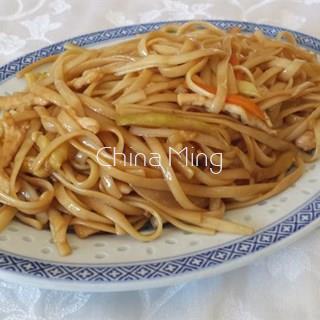 Tallarines con pollo - Imagen 1