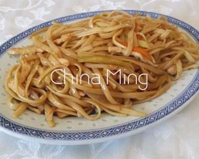 Tallarines con pollo - Imagen 1